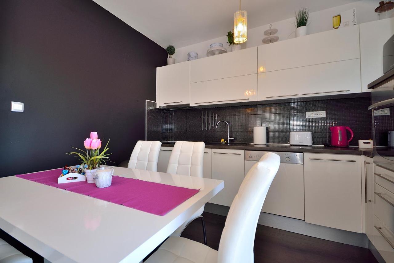 Apartman Staro Selo Примоштен Экстерьер фото