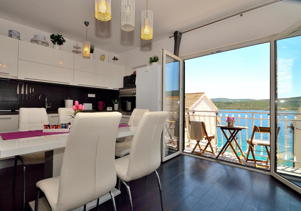 Apartman Staro Selo Примоштен Экстерьер фото